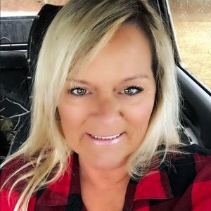 Meet your Posher, Teresa